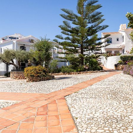 Capistrano Village B, 1 Bedroom + Free Wi-Fi Нерха Экстерьер фото