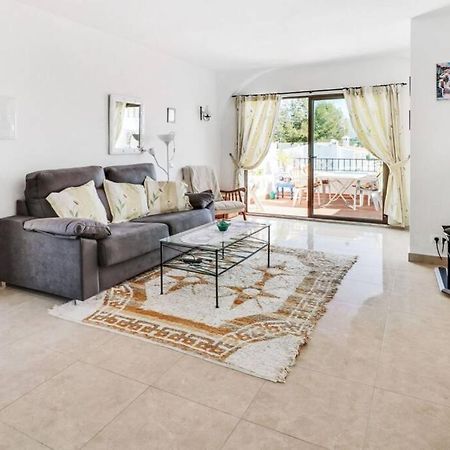 Capistrano Village B, 1 Bedroom + Free Wi-Fi Нерха Экстерьер фото