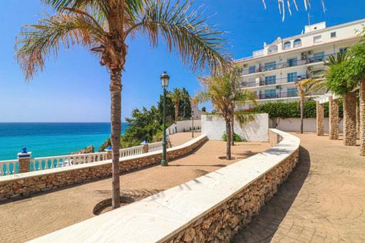 Capistrano Village B, 1 Bedroom + Free Wi-Fi Нерха Экстерьер фото