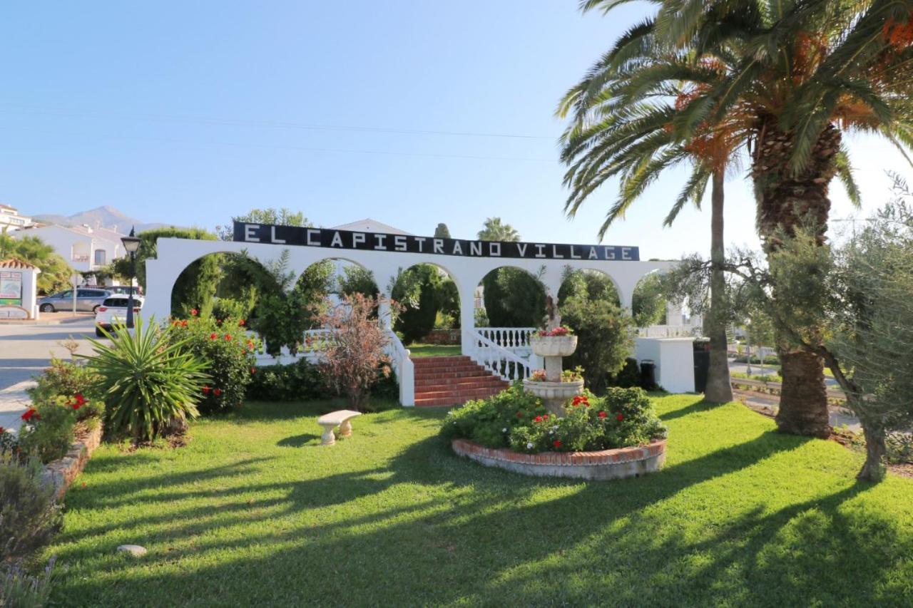Capistrano Village B, 1 Bedroom + Free Wi-Fi Нерха Экстерьер фото